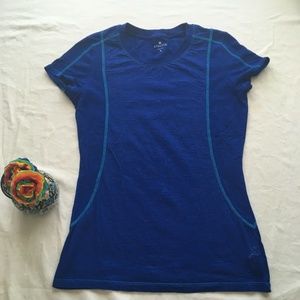 Athleta Challenger Burnout Tee, EUC